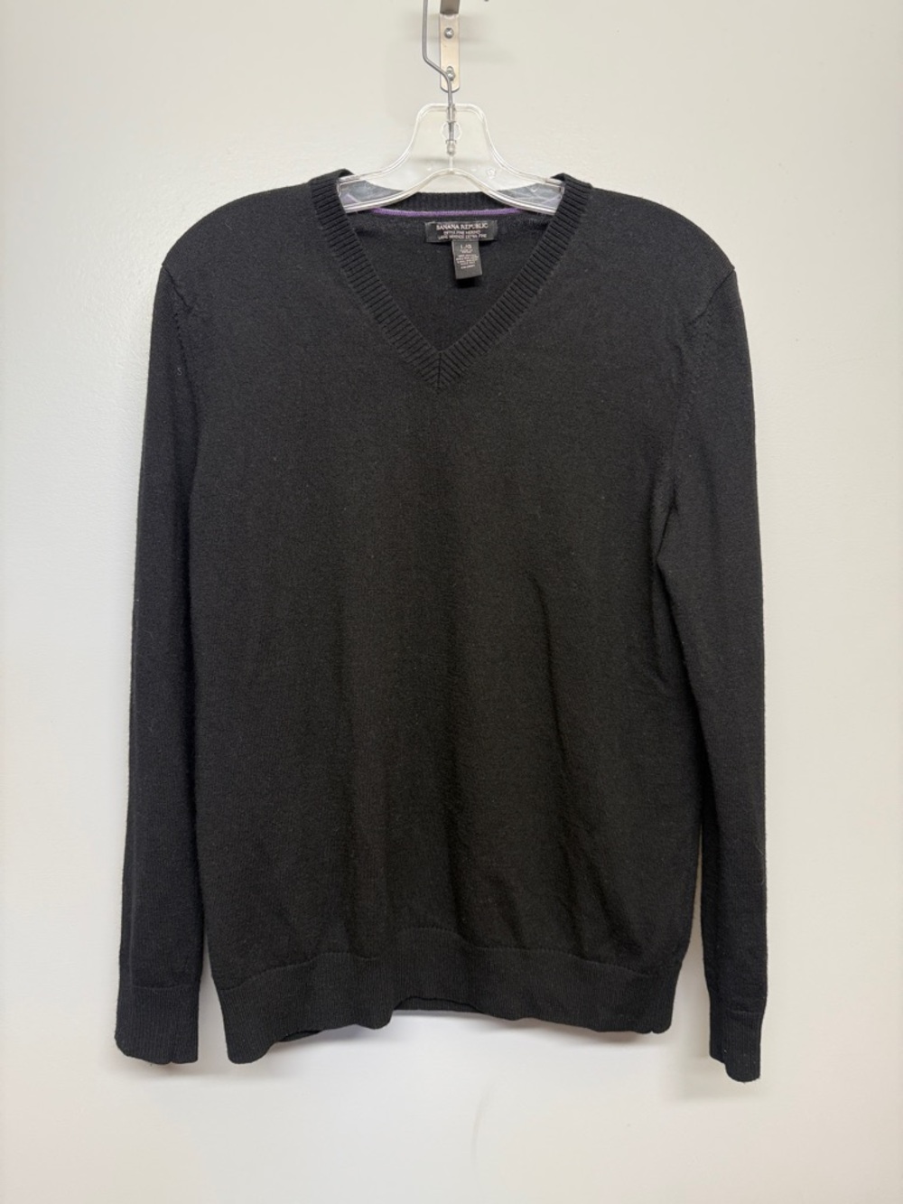 Banana Republic 100% Merino Wool Black Crewneck Sweater